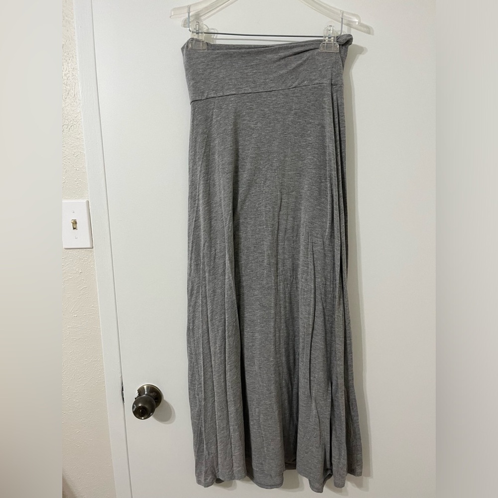 Free with purchase. Heart Hips Size Medium Maxi Skirt